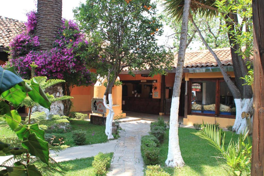 Hotel Plaza Santo Domingo San Cristóbal de Las Casas Esterno foto