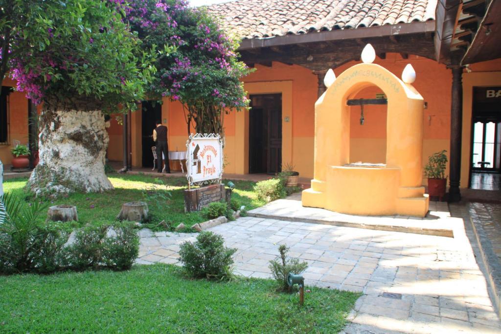 Hotel Plaza Santo Domingo San Cristóbal de Las Casas Esterno foto